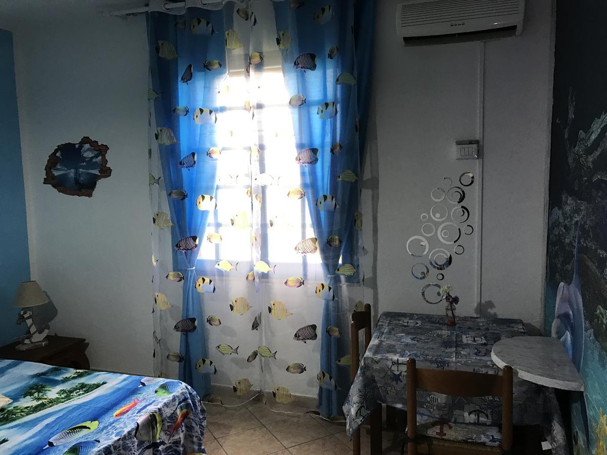 Acquamarina B&B La Maddalena  Экстерьер фото
