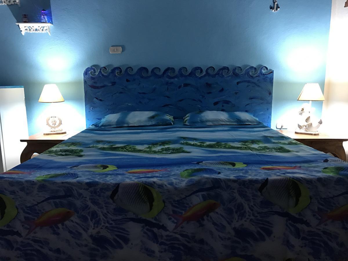 Acquamarina B&B La Maddalena  Экстерьер фото