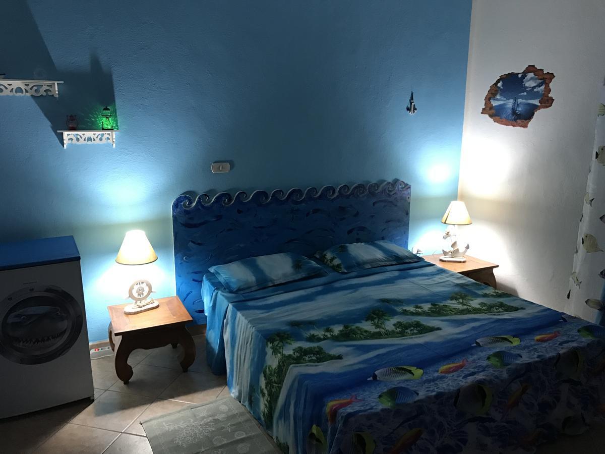 Acquamarina B&B La Maddalena  Экстерьер фото