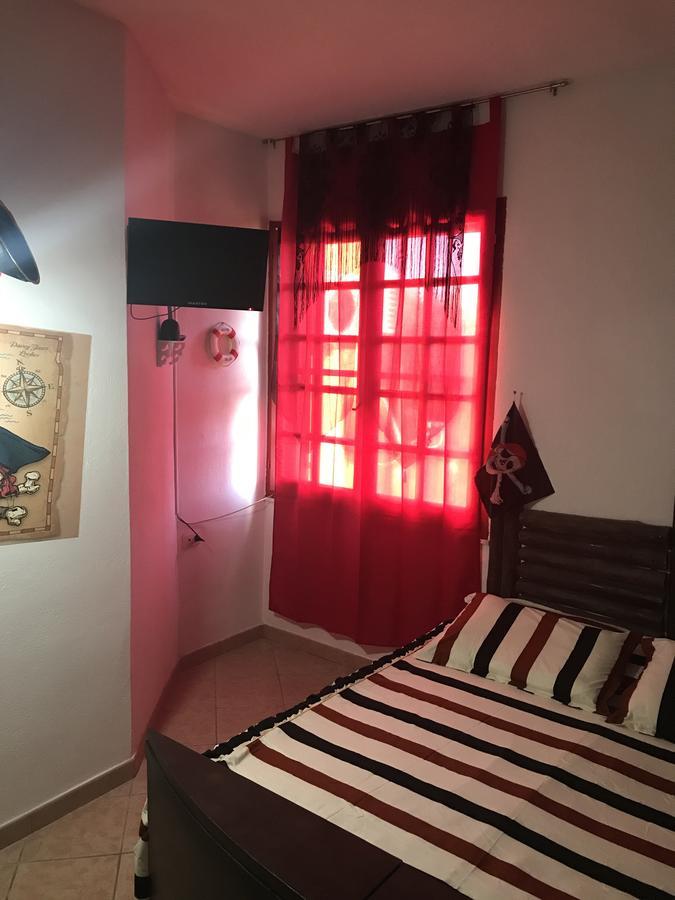 Acquamarina B&B La Maddalena  Экстерьер фото