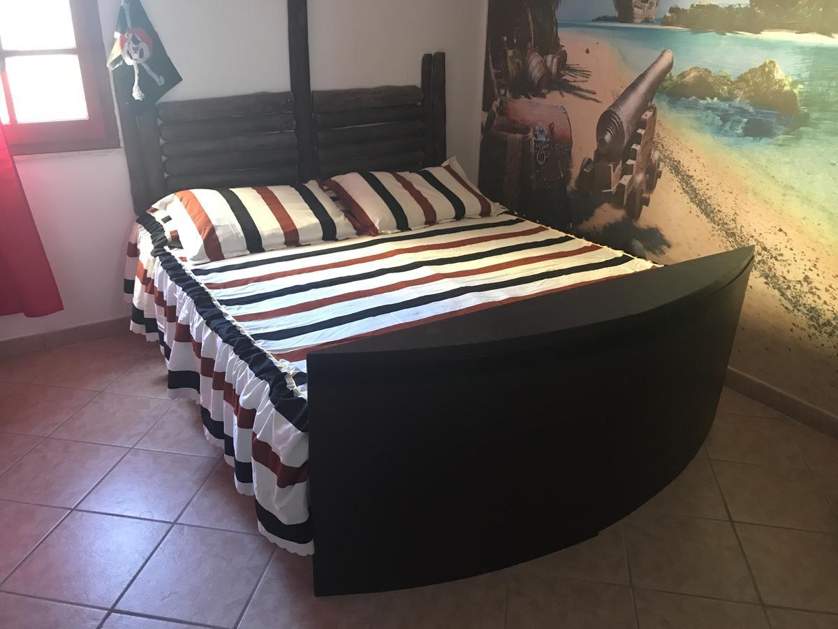 Acquamarina B&B La Maddalena  Экстерьер фото