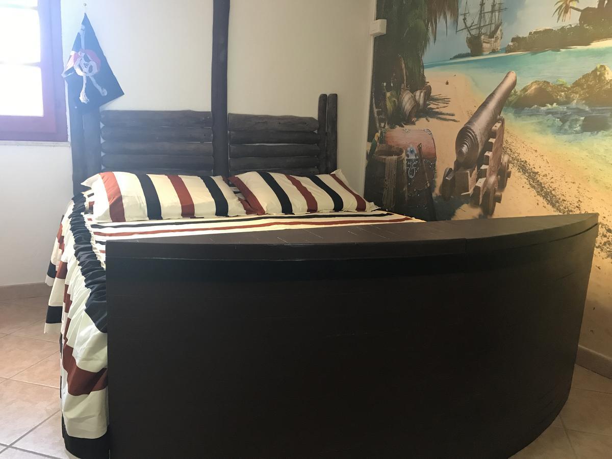 Acquamarina B&B La Maddalena  Экстерьер фото